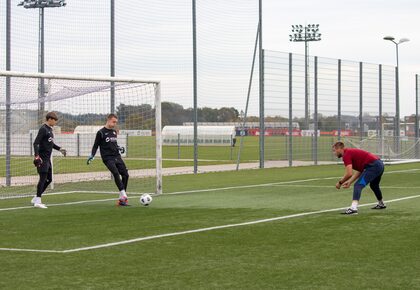 Kurs UEFA Goalkeeper B na obiektach Akademii Piłkarskiej KGHM Zagłębie | FOTO