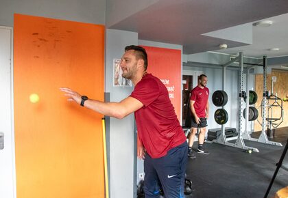 Kurs UEFA Goalkeeper B na obiektach Akademii Piłkarskiej KGHM Zagłębie | FOTO