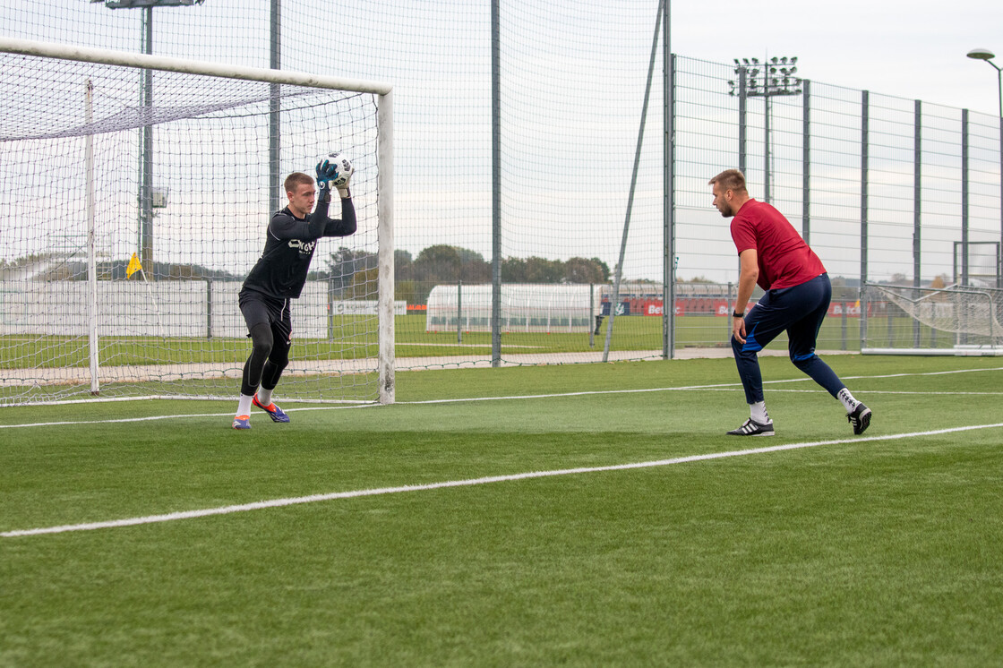 Kurs UEFA Goalkeeper B na obiektach Akademii Piłkarskiej KGHM Zagłębie | FOTO