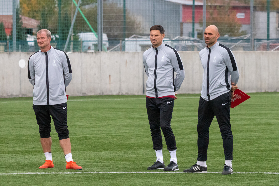 Kurs UEFA Goalkeeper B na obiektach Akademii Piłkarskiej KGHM Zagłębie | FOTO