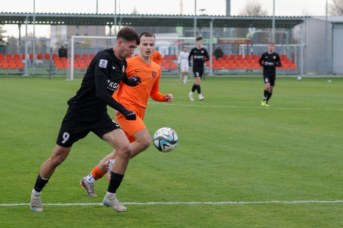 CLJ U-19: Zagłębie Lubin - Escola Varsovia | Foto