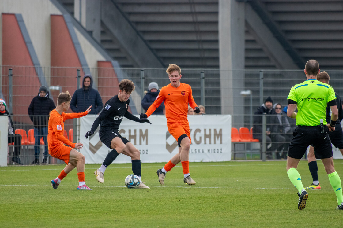 CLJ U-19: Zagłębie Lubin - Escola Varsovia | Foto