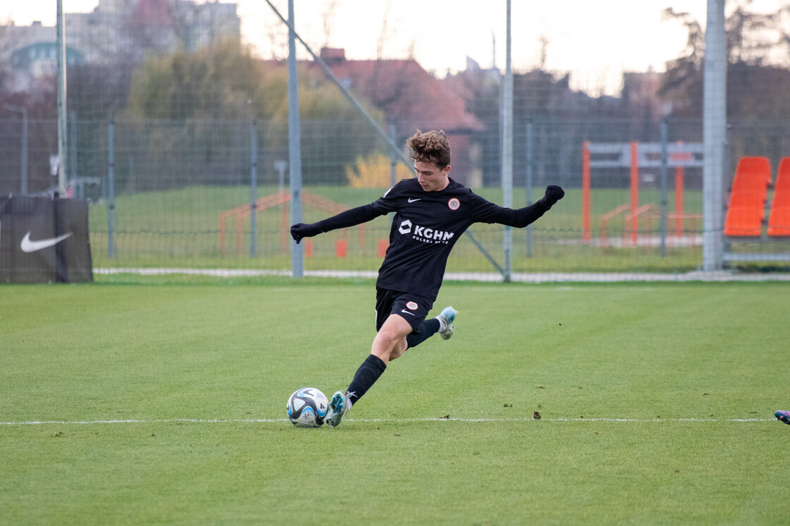 CLJ U-19: Zagłębie Lubin - Escola Varsovia | Foto