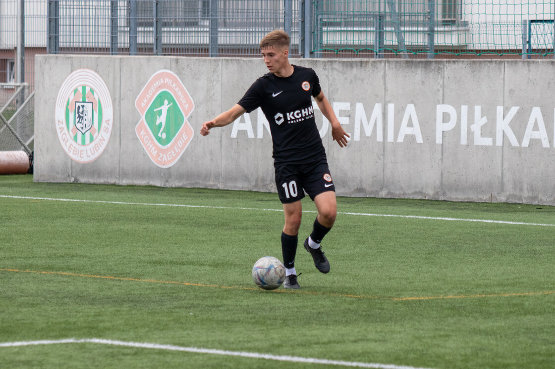 Sparing zespołu U-16 i zawodników testowanych | FOTO