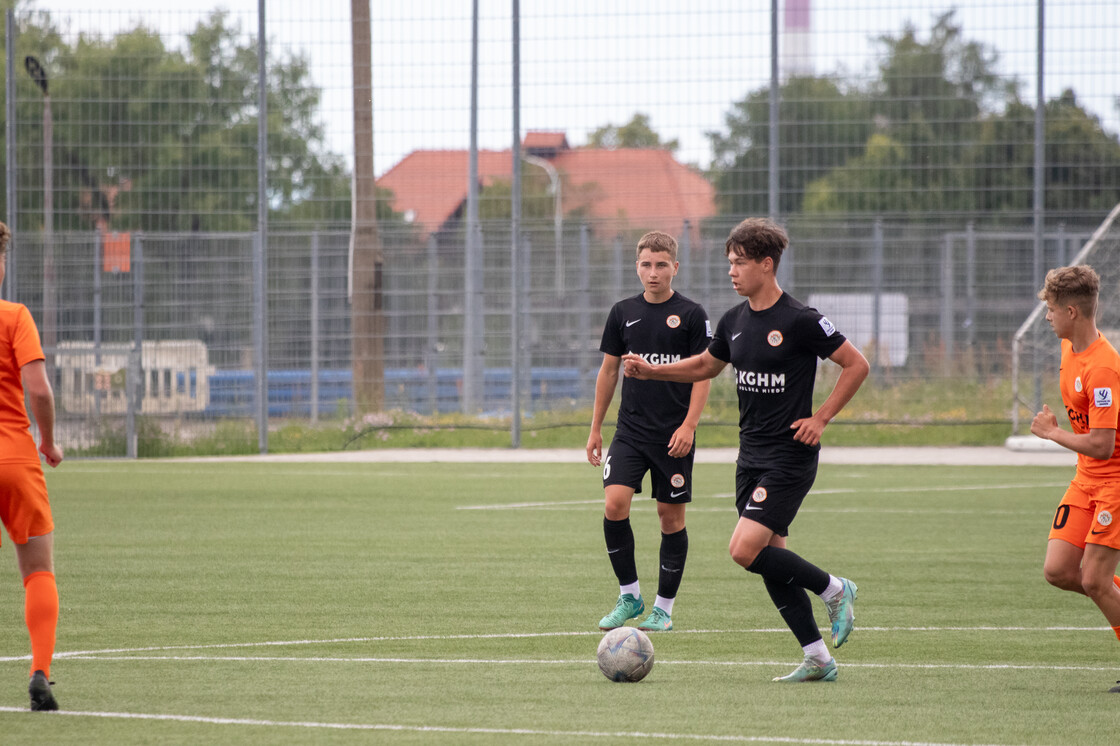 Sparing zespołu U-16 i zawodników testowanych | FOTO