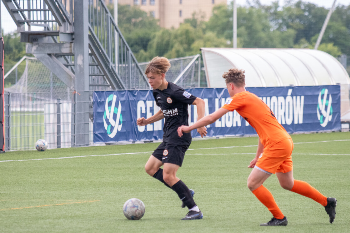 Sparing zespołu U-16 i zawodników testowanych | FOTO