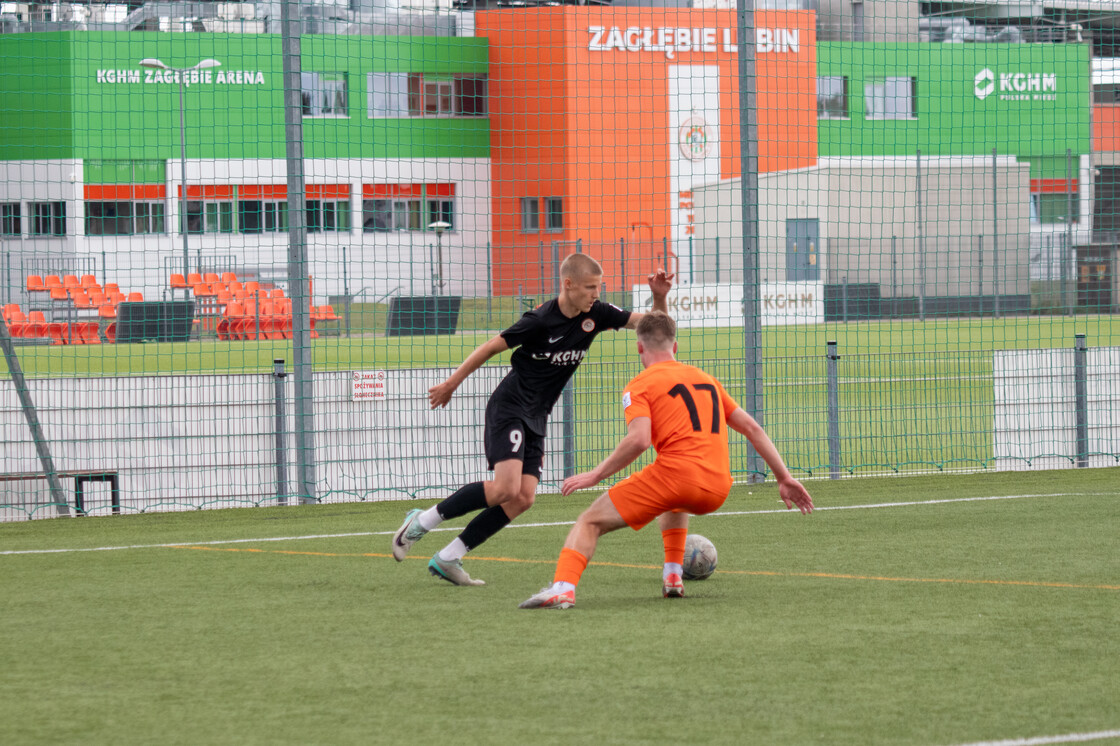 Sparing zespołu U-16 i zawodników testowanych | FOTO