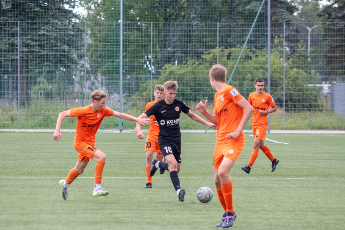 Sparing zespołu U-16 i zawodników testowanych | FOTO